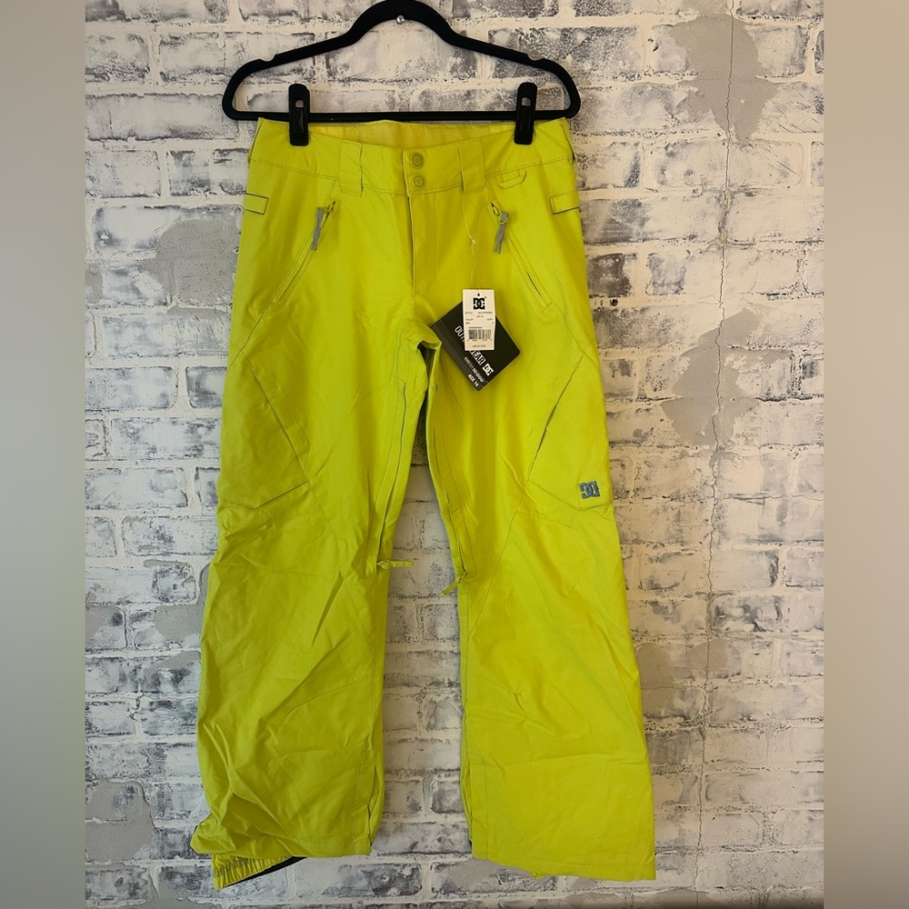 DC Snowboard Ski Snow Pants NEW WITH TAGS